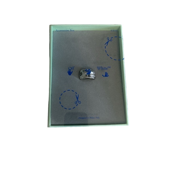 Off-White Swimming Logo Ring 100% Brass Silver Tone NWB Size 9 - Picture 3 of 7